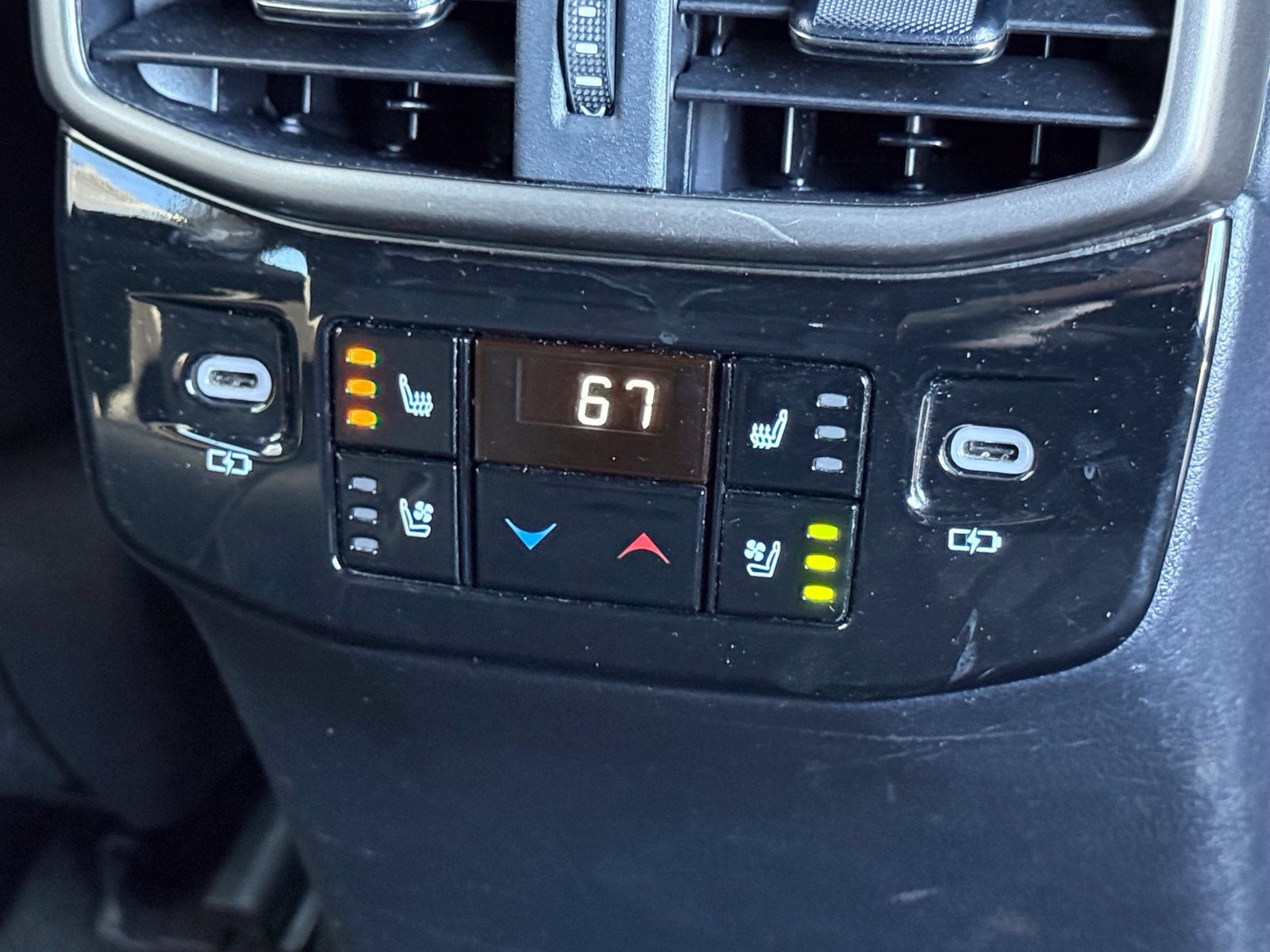 Used 2023 Lexus RX 500h F Sport AWD/4WD image 18