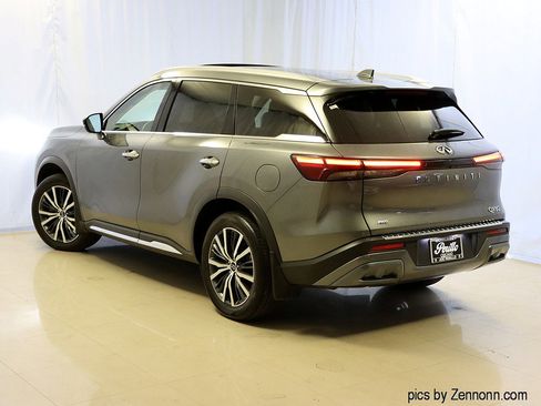 Used 2023 INFINITI QX60 Sensory w/ Cargo Package image 9