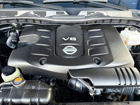 Used 2023 Nissan Armada SL image 35