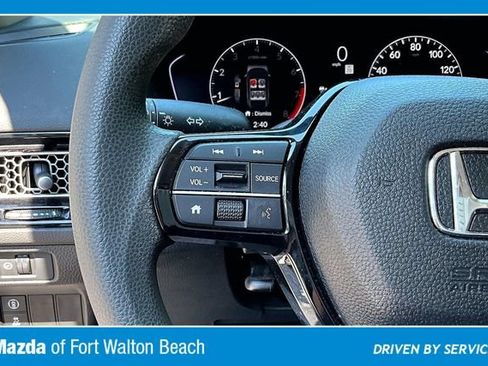 Used 2023 Honda Civic LX image 10