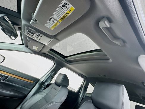 Used 2022 Honda CR-V Touring image 15