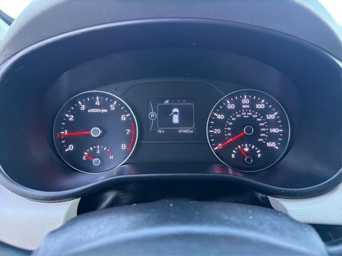 Used 2018 Kia Sportage EX image 16