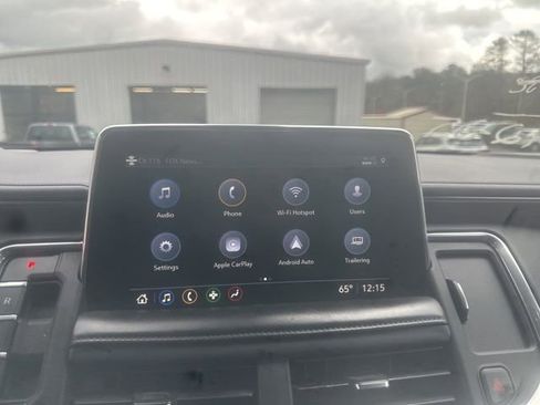 Used 2021 Chevrolet Tahoe Z71 w/ Z71 Signature Package image 11