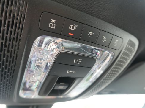 Used 2021 Mercedes-Benz A 220 4MATIC image 41