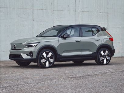 Used 2023 Volvo XC40 Recharge Plus w/ Protection Package Premier
