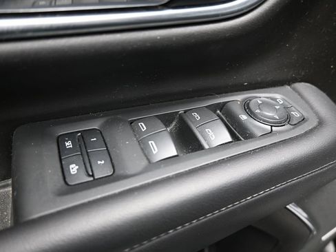 Used 2021 Chevrolet Tahoe LT AWD/4WD image 11