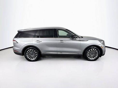 Used 2021 Lincoln Aviator Reserve w/ Equipment Group 201A RWD image 10
