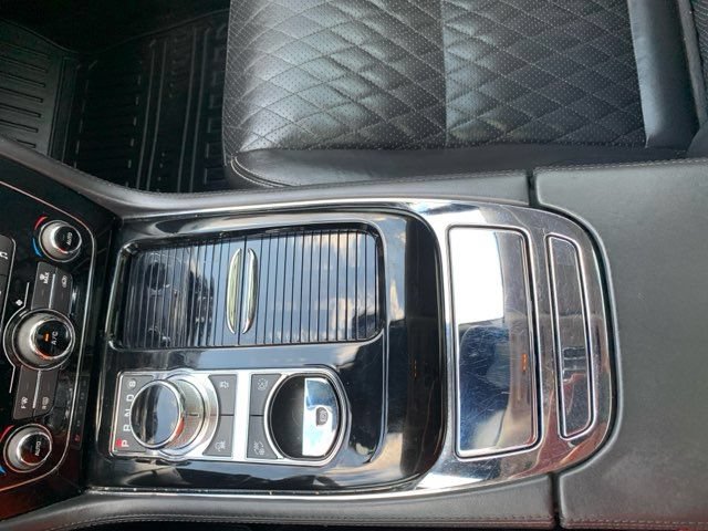 Used 2018 Jaguar XJ L Supercharged RWD image 41