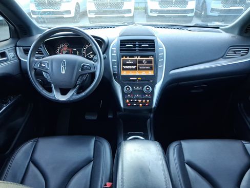 Used 2019 Lincoln MKC Premiere FWD image 7