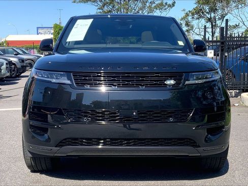 Certified 2025 Land Rover Range Rover Sport SE AWD/4WD image 3