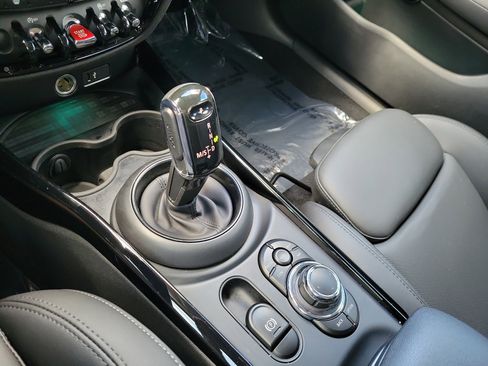 Used 2023 MINI Cooper Clubman S FWD image 30