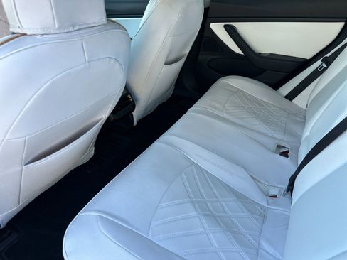 Used 2020 Tesla Model 3 Long Range image 11