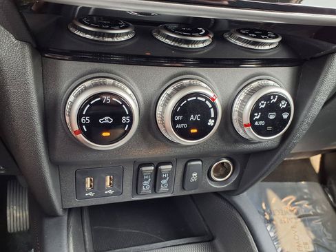 Used 2025 Mitsubishi Outlander Sport LE AWD/4WD image 6