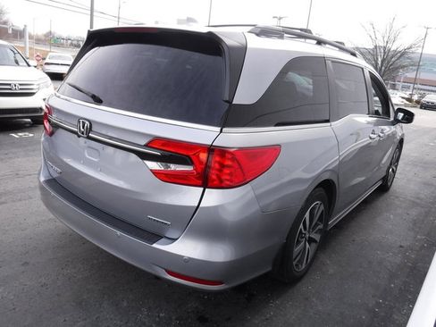 Used 2023 Honda Odyssey Touring image 7
