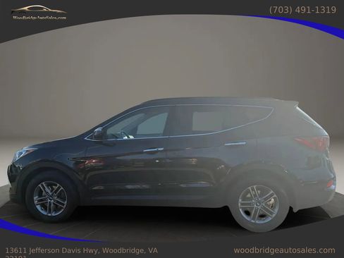 Used 2017 Hyundai Santa Fe Sport w/ 2.4L Value Package 06 image 7