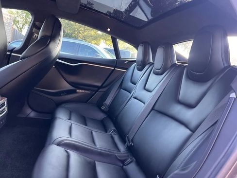 Used 2018 Tesla Model S 100D AWD/4WD image 15