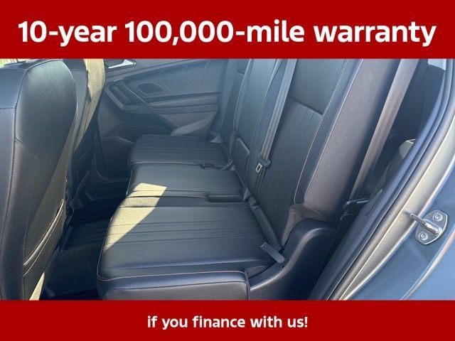 Used 2024 Volkswagen Tiguan Wolfsburg Edition FWD image 32