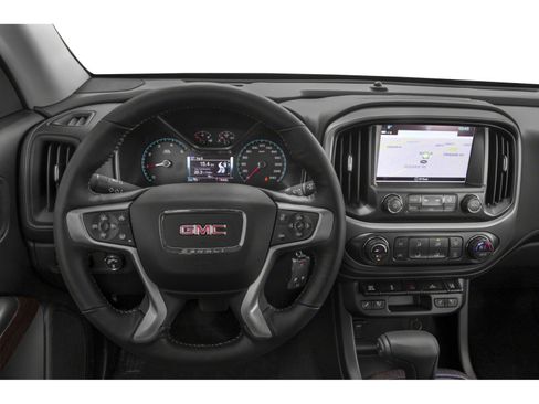 Used 2018 GMC Canyon Denali image 4