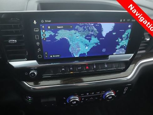 Used 2024 GMC Sierra 1500 Elevation AWD/4WD image 4