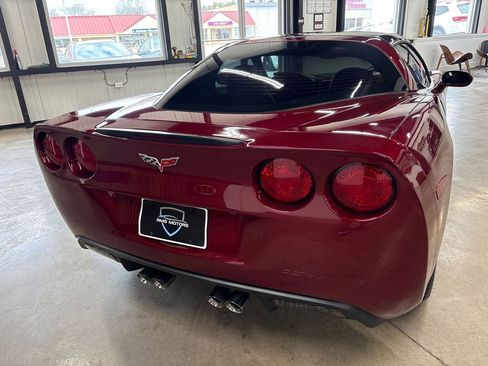 Used 2007 Chevrolet Corvette Coupe w/ Preferred Equipment Group image 13