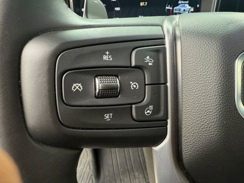 Used 2024 GMC Sierra 1500 Elevation w/ Elevation Premium Package image 3