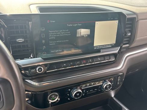 Used 2023 GMC Sierra 1500 SLT w/ SLT Premium Package image 21