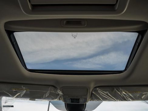 New 2026 Honda Odyssey Touring image 36