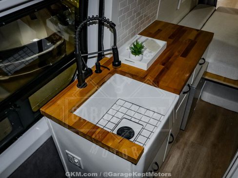 Used 2020 Mercedes-Benz Sprinter 2500 image 97