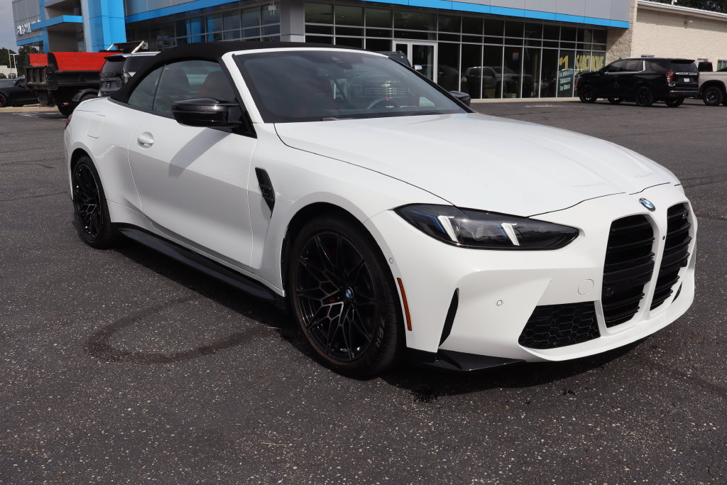 Used 2026 BMW M4 xDrive Competition w/ Executive Package AWD/4WD image 2
