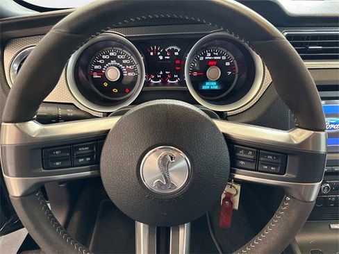 Used 2011 Ford Mustang Shelby GT500 w/ SVT Performance Pkg image 20