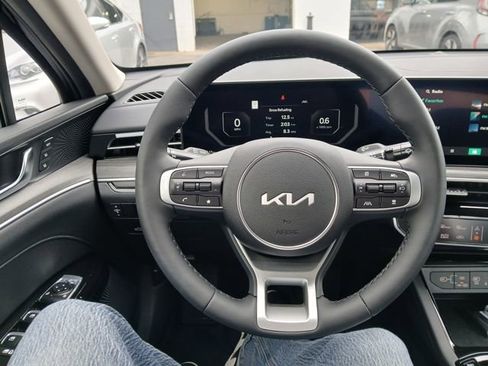 New 2026 Kia K5 EX image 34