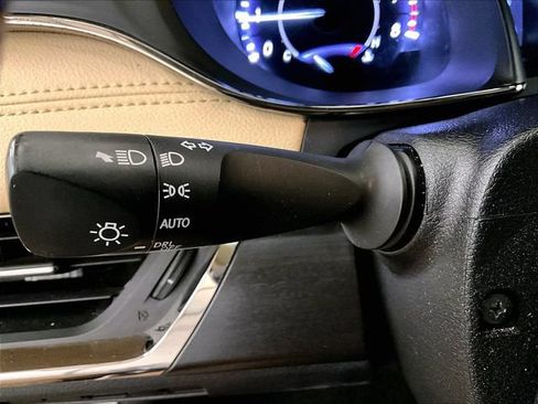 Used 2017 Toyota Avalon XLE Premium w/ All Weather Liner Package FWD image 30