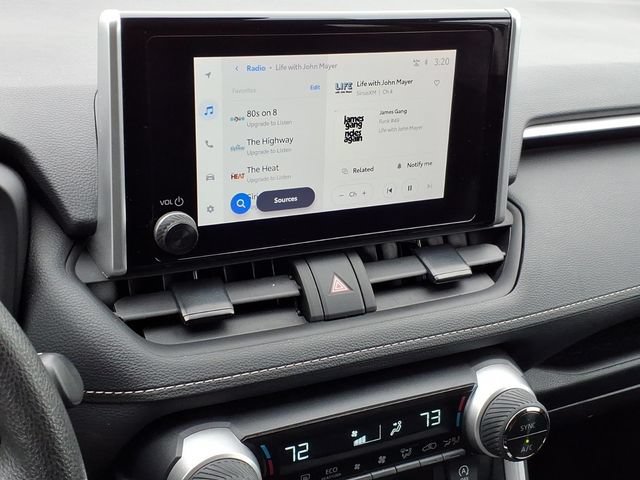 Used 2025 Toyota RAV4 XLE FWD image 24