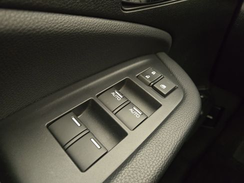Used 2019 Honda Pilot Elite image 32
