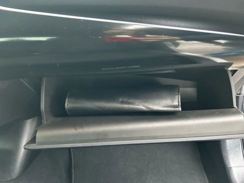 Used 2016 Toyota Prius Two image 30