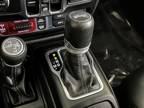 Certified 2024 Jeep Wrangler Unlimited Rubicon image 50