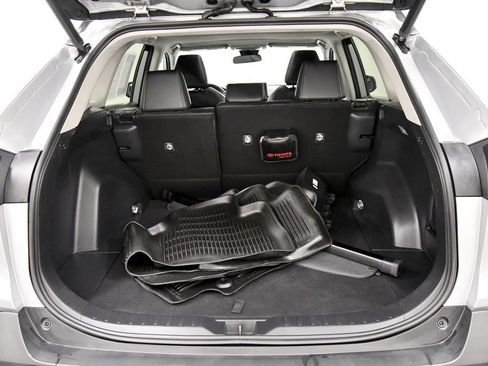 Used 2019 Toyota RAV4 XLE Premium w/ All Weather Liner Package AWD/4WD image 7