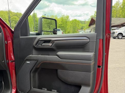 Used 2024 GMC Sierra 3500 AT4 w/ AT4 Preferred Package AWD/4WD image 54