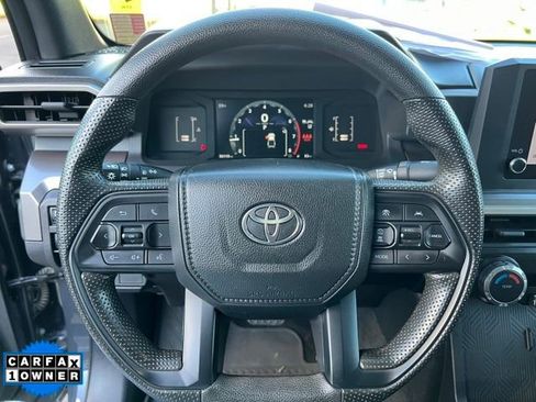 Used 2024 Toyota Tacoma SR5 AWD/4WD image 22