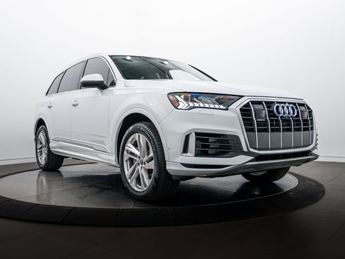 Certified 2023 Audi Q7 3.0T Premium w/ Convenience Package AWD/4WD image 1