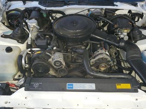 Used 1991 Pontiac Firebird Coupe RWD image 10