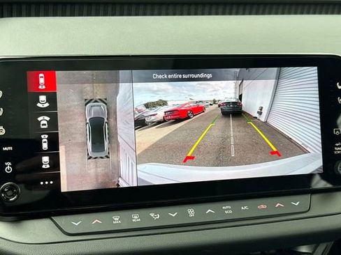 New 2024 Dodge Charger R/T w/ Plus Group image 19