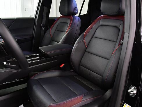 New 2026 Chevrolet Equinox RS w/ LPO, Floor Liner Package image 22
