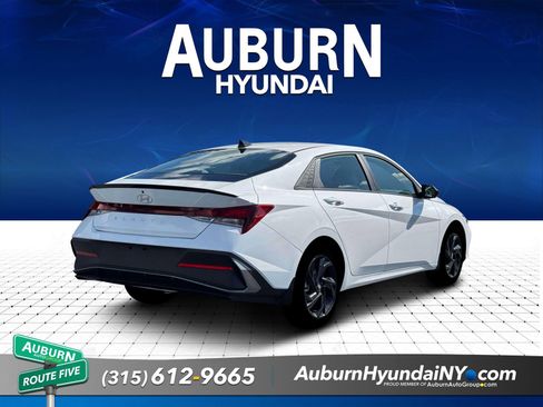 New 2026 Hyundai Elantra Sport FWD image 7