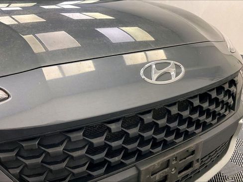 Used 2022 Hyundai Kona SE image 21