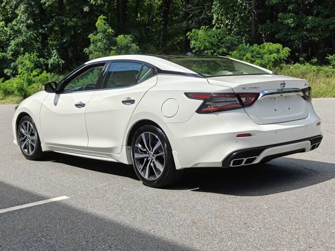 Used 2019 Nissan Maxima 3.5 SL w/ Floor Mat Group FWD image 5
