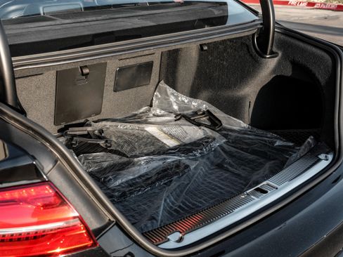 Used 2017 Audi A8 L 4.0T w/ Driver Assistance Package image 59