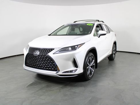 Used 2022 Lexus RX 350L Premium w/ Premium Package AWD/4WD image 2