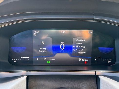 Used 2022 Volkswagen Taos SE image 31