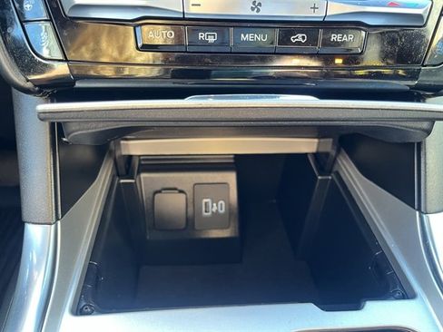 Used 2021 Ford Explorer Platinum AWD/4WD image 26